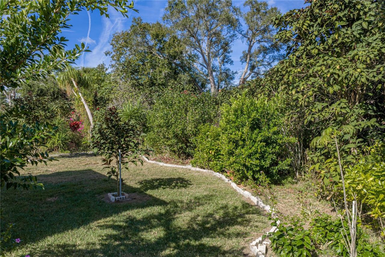 4346 Breckenridge Way, Unit 5, Sarasota, FL 34235 Photo