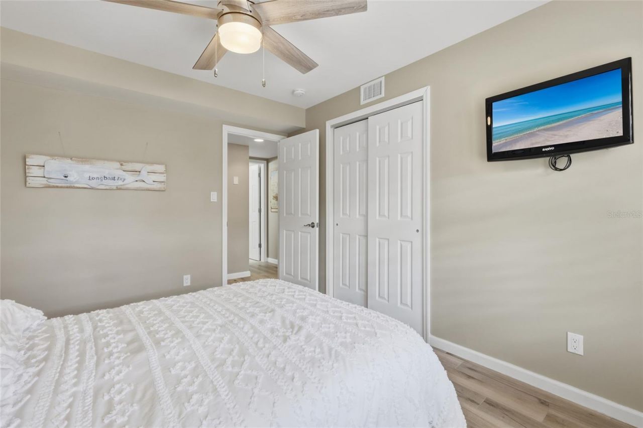 4340 Falmouth Drive, Unit D104, Longboat Key, FL 34228 Photo