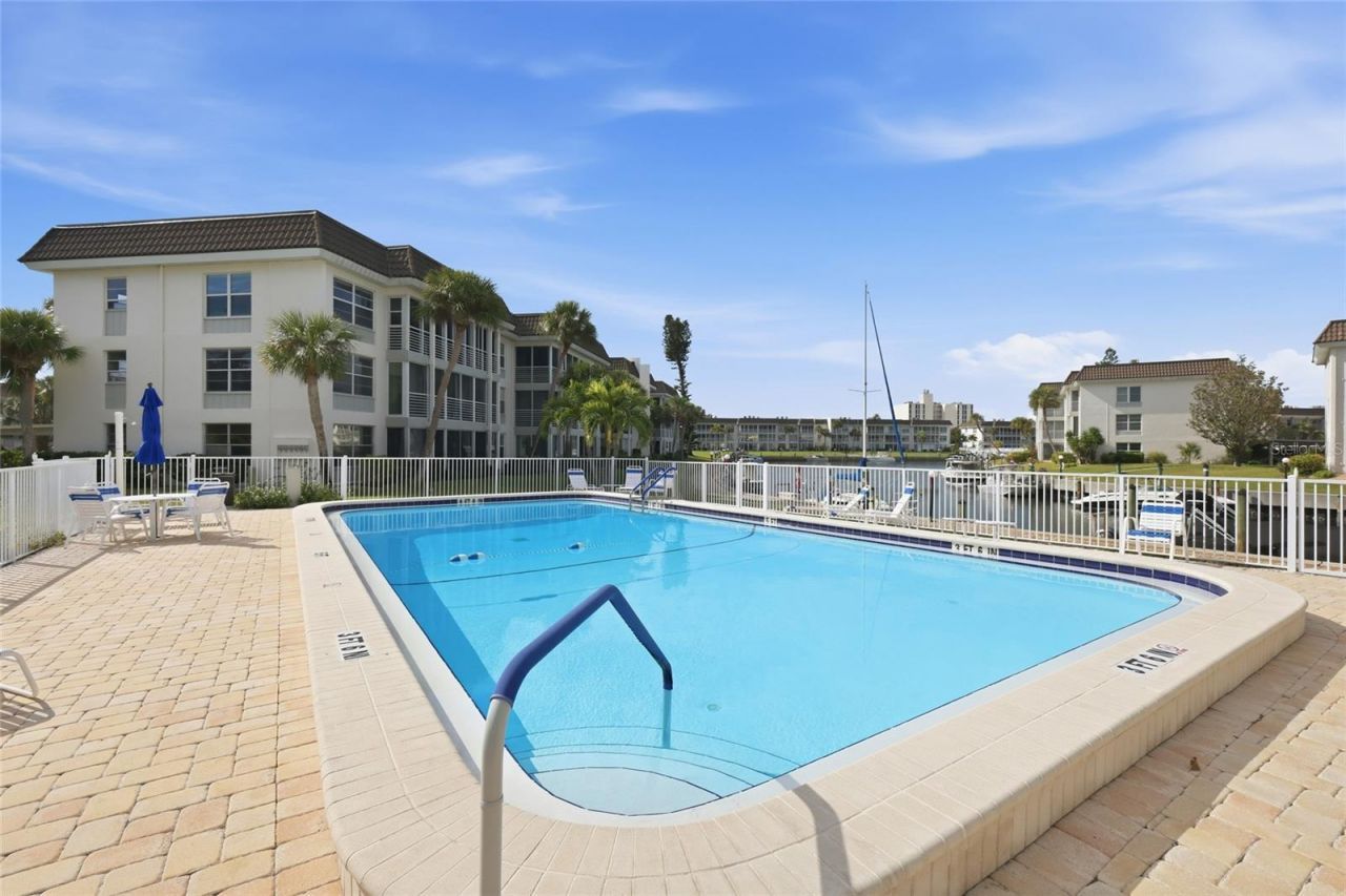 4340 Falmouth Drive, Unit D104, Longboat Key, FL 34228 Photo