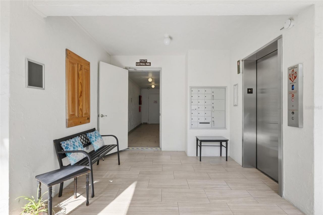 4340 Falmouth Drive, Unit D104, Longboat Key, FL 34228 Photo