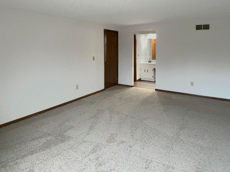 13021 Heatherstone Circle, Pickerington, OH 43147 Photo 7