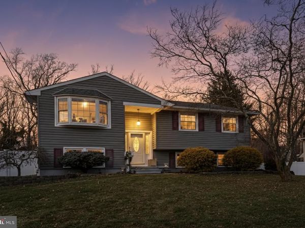 113 PARKVIEW ROAD, STRATFORD, NJ 08084