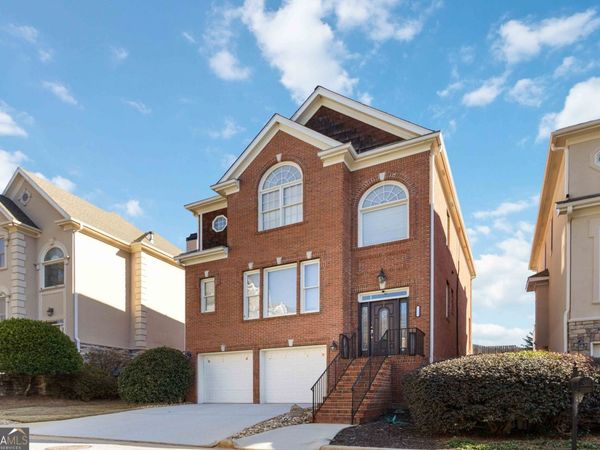 2450 Vivian Circle, Decatur, GA 30030