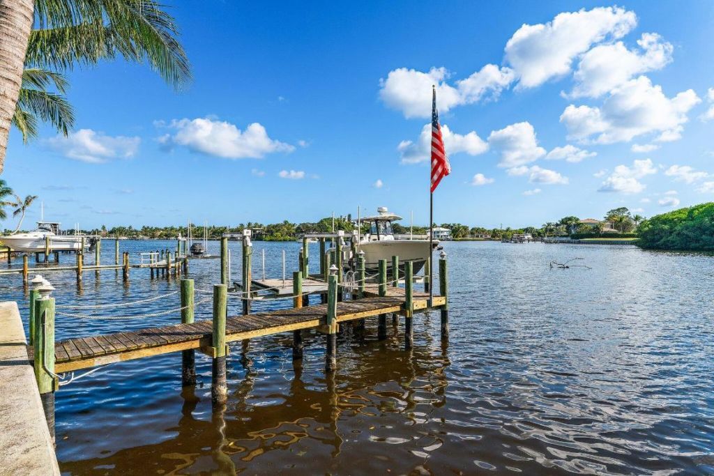 5730 Holly Lane, Jupiter, FL 33458 Photo