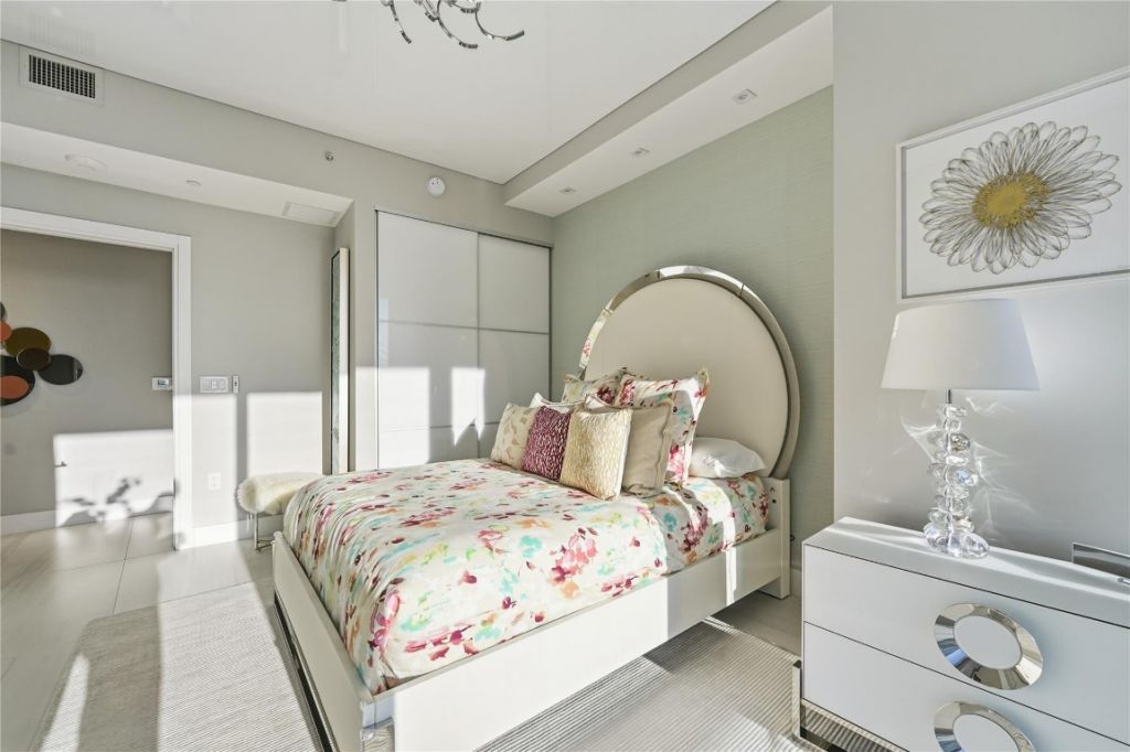 2200 N Ocean Boulevard, Unit S706, Fort Lauderdale, FL 33305 Photo