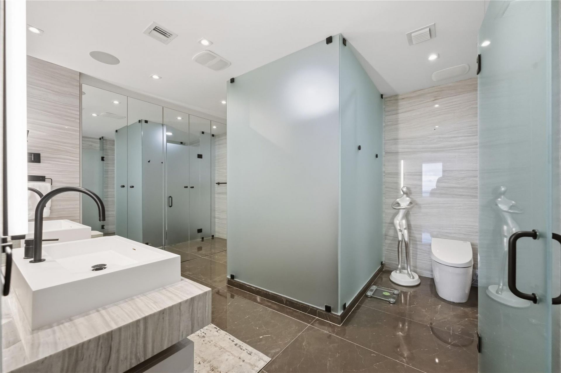 2200 N Ocean Boulevard, Unit S706, Fort Lauderdale, FL 33305 Photo