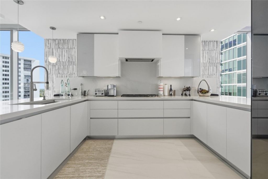 2200 N Ocean Boulevard, Unit S706, Fort Lauderdale, FL 33305 Photo