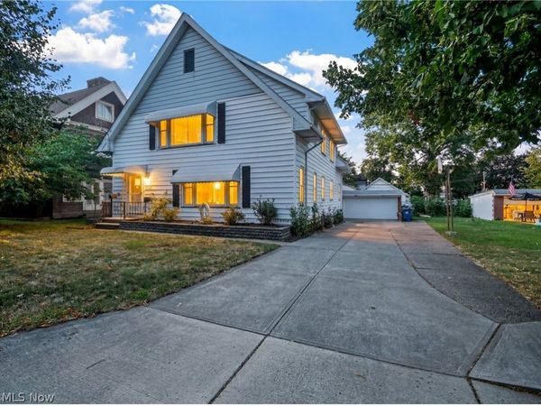 13532 Elbur Lane, Lakewood, OH 44107