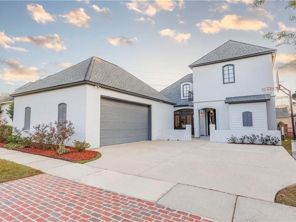 17612 GREENS Court, Baton Rouge, LA 70810