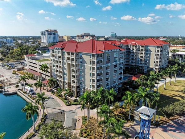 808 3RD AVENUE W, Unit 805, BRADENTON, FL 34205