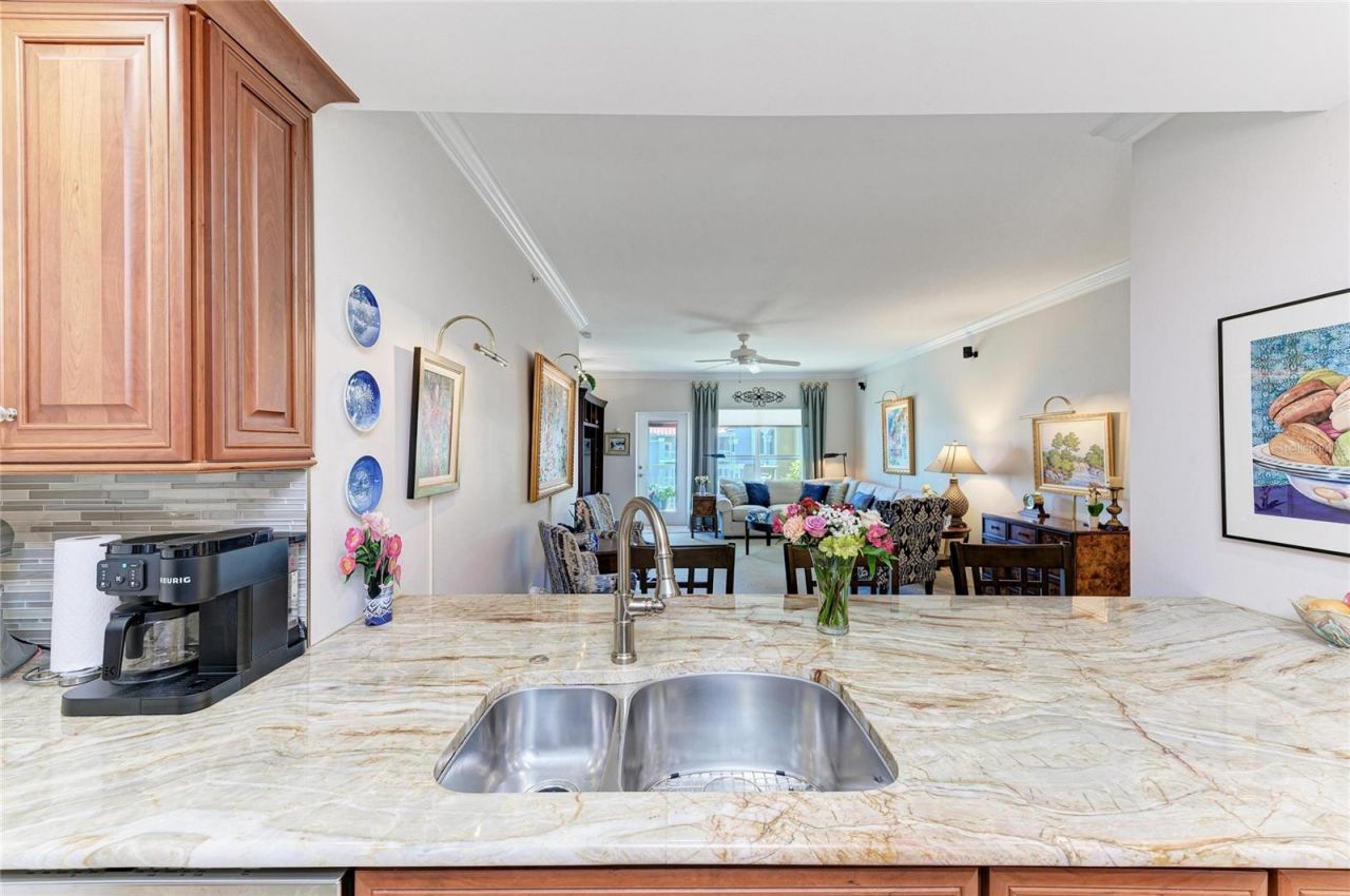 808 3rd Avenue W, Unit 805, Bradenton, FL 34205 Photo