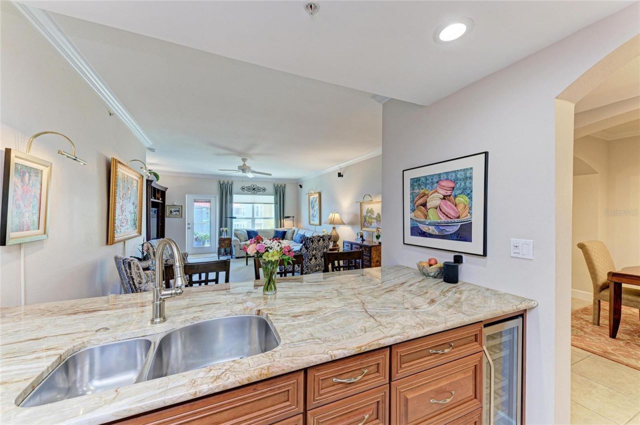 808 3rd Avenue W, Unit 805, Bradenton, FL 34205 Photo