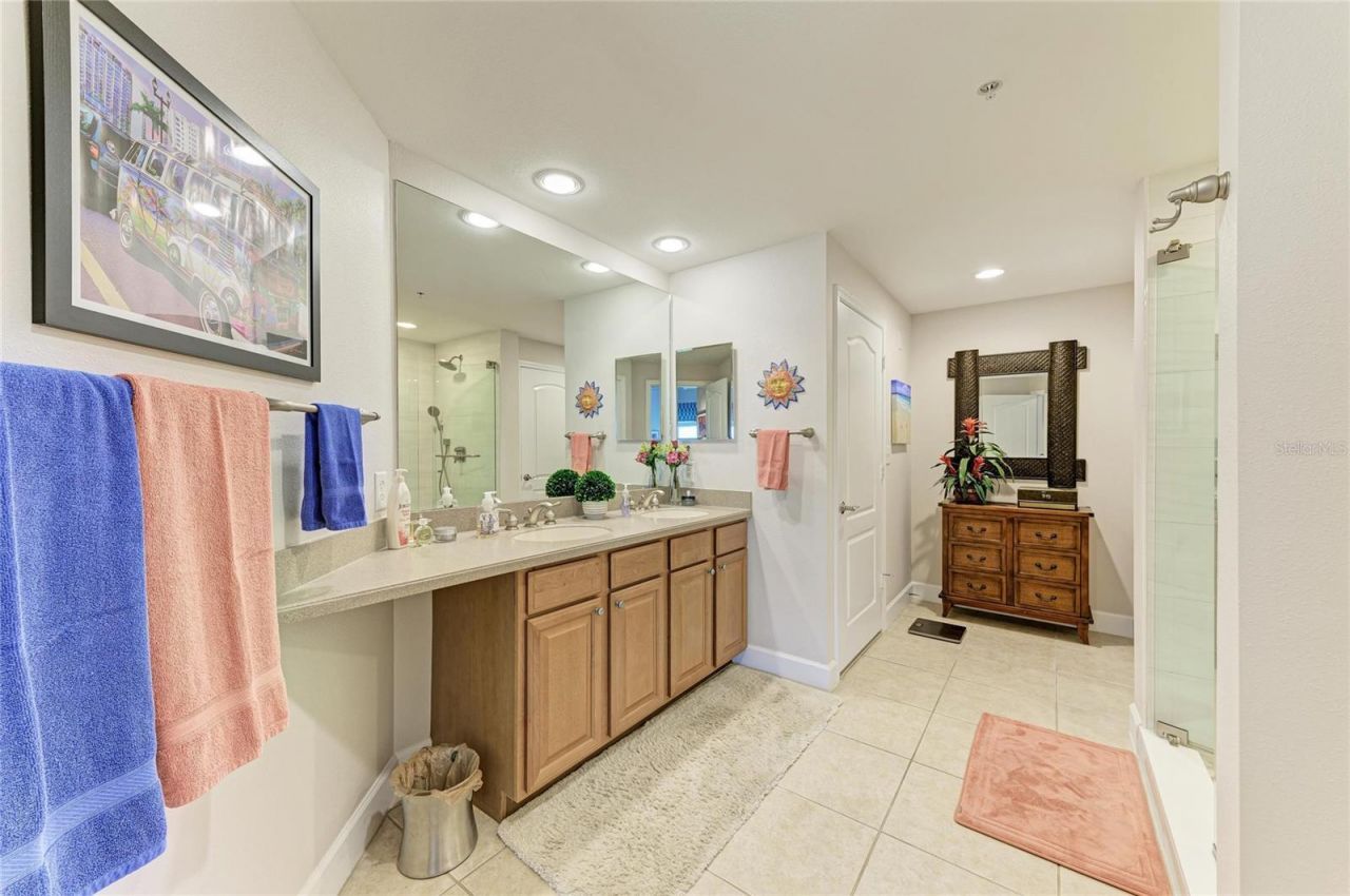 808 3rd Avenue W, Unit 805, Bradenton, FL 34205 Photo