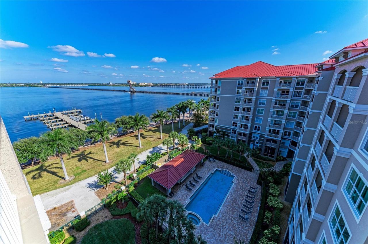 808 3rd Avenue W, Unit 805, Bradenton, FL 34205 Photo