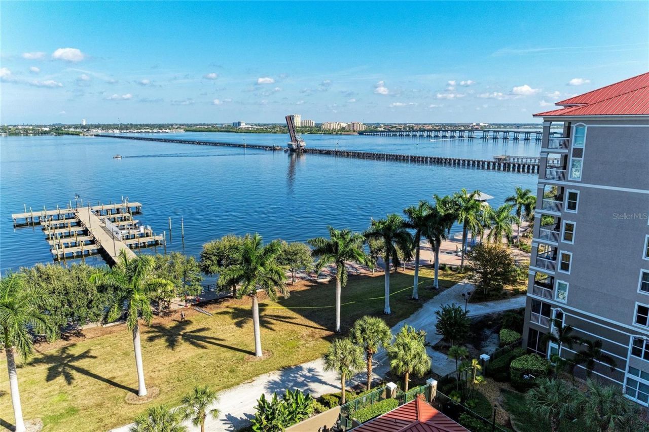 808 3rd Avenue W, Unit 805, Bradenton, FL 34205 Photo