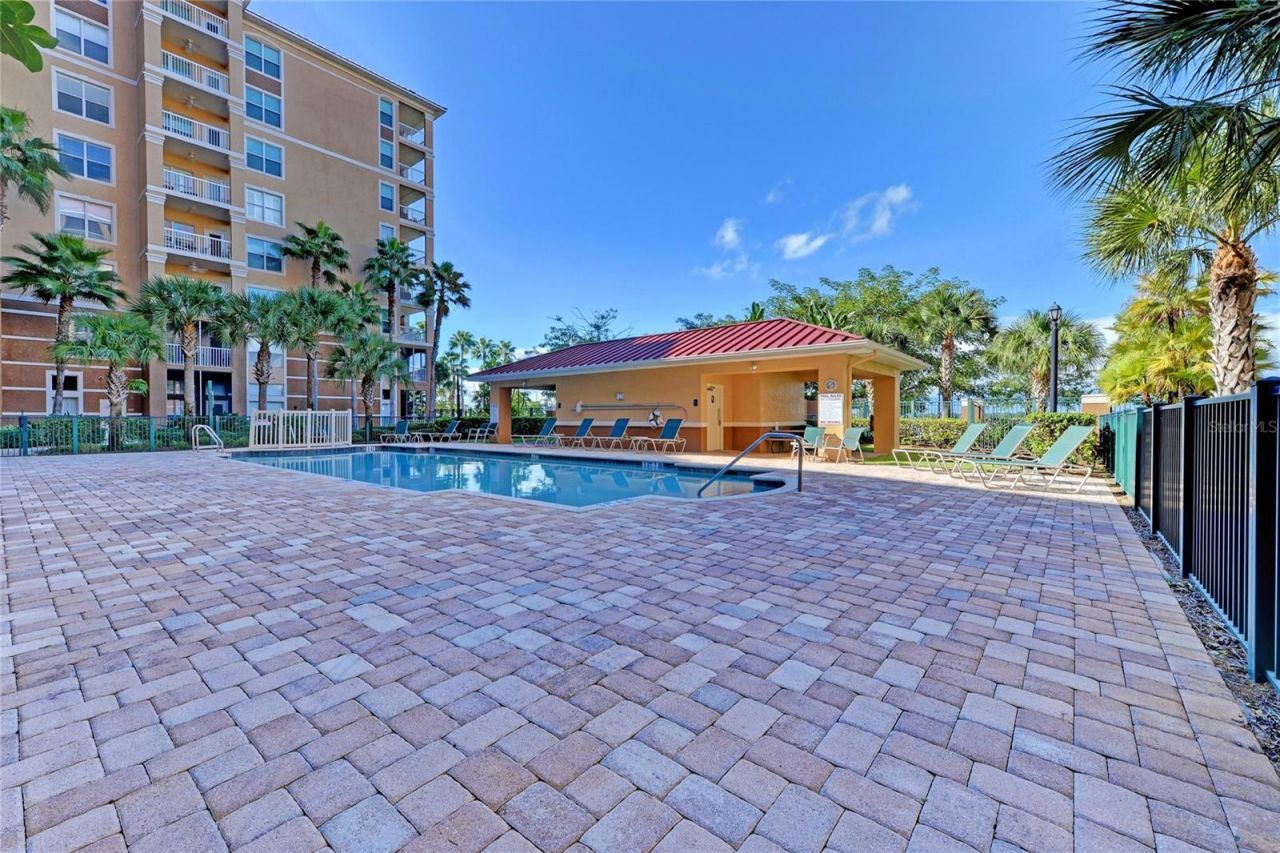 808 3rd Avenue W, Unit 805, Bradenton, FL 34205 Photo