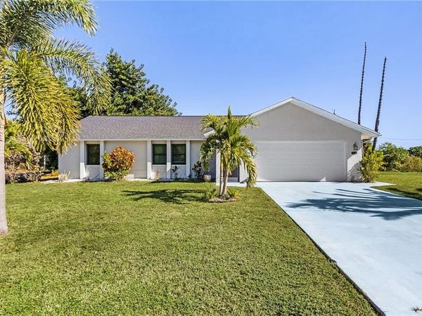 12184 Dolphin RD, BOKEELIA, FL 33922