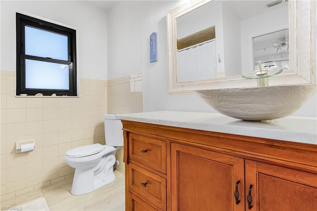 12184 Dolphin Rd, Bokeelia, FL 33922 Photo