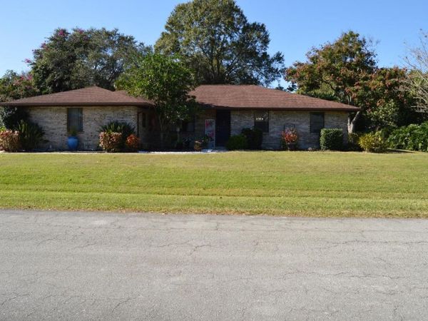 874 Gabriel Avenue NE, Palm Bay, FL 32907