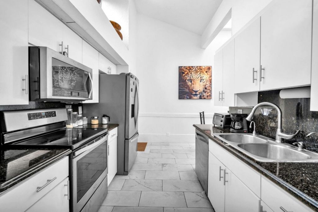 22710 Meridiana Drive, Boca Raton, FL 33433 Photo