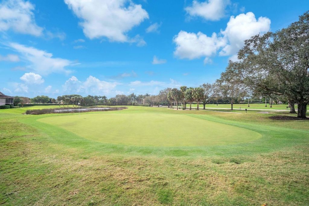 22710 Meridiana Drive, Boca Raton, FL 33433 Photo