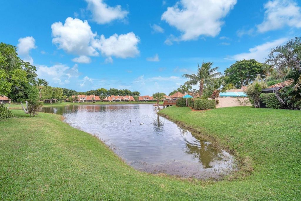 22710 Meridiana Drive, Boca Raton, FL 33433 Photo