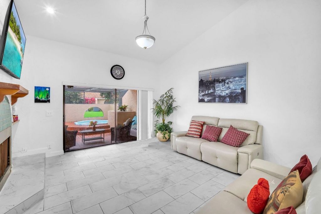 22710 Meridiana Drive, Boca Raton, FL 33433 Photo