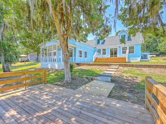 1303 Delano Street Manning, SC 29102