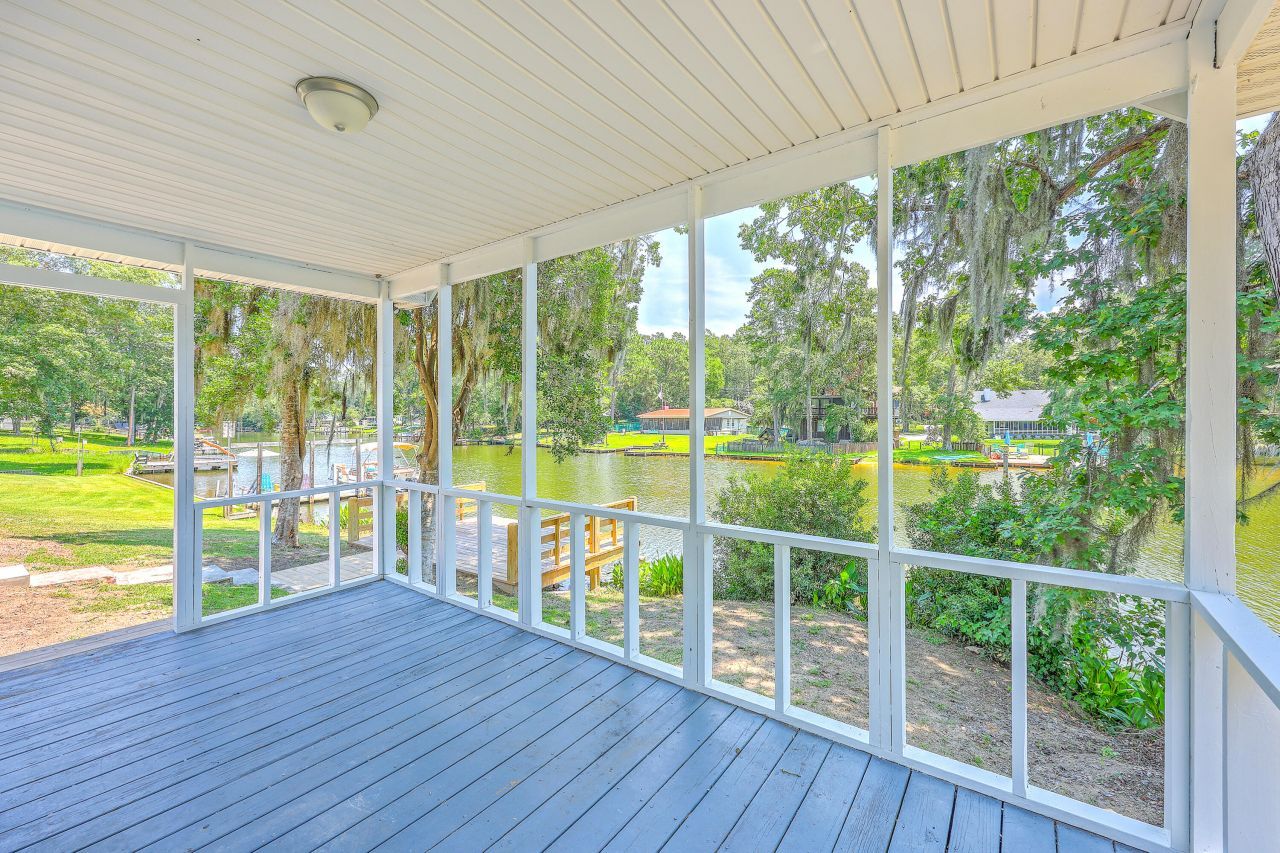 1303 Delano Street Photo 44