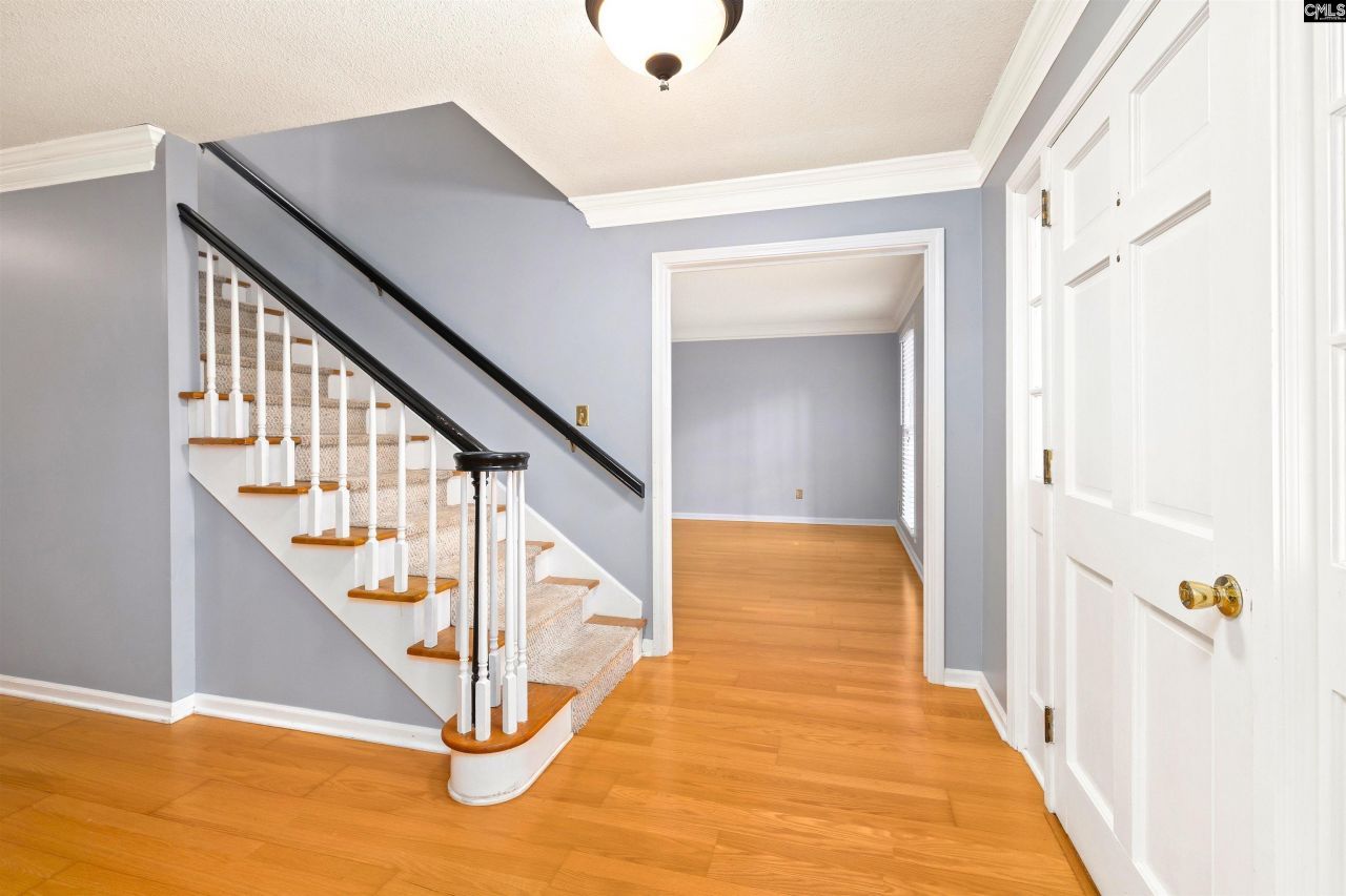 2112 Bee Ridge Road Photo 14