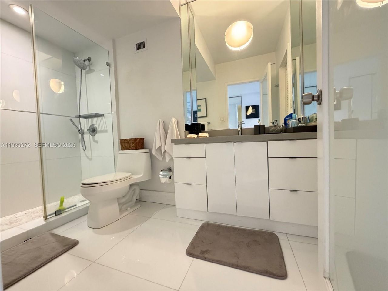 100 Lincoln Rd, Unit 1230, Miami Beach, FL 33139 Photo