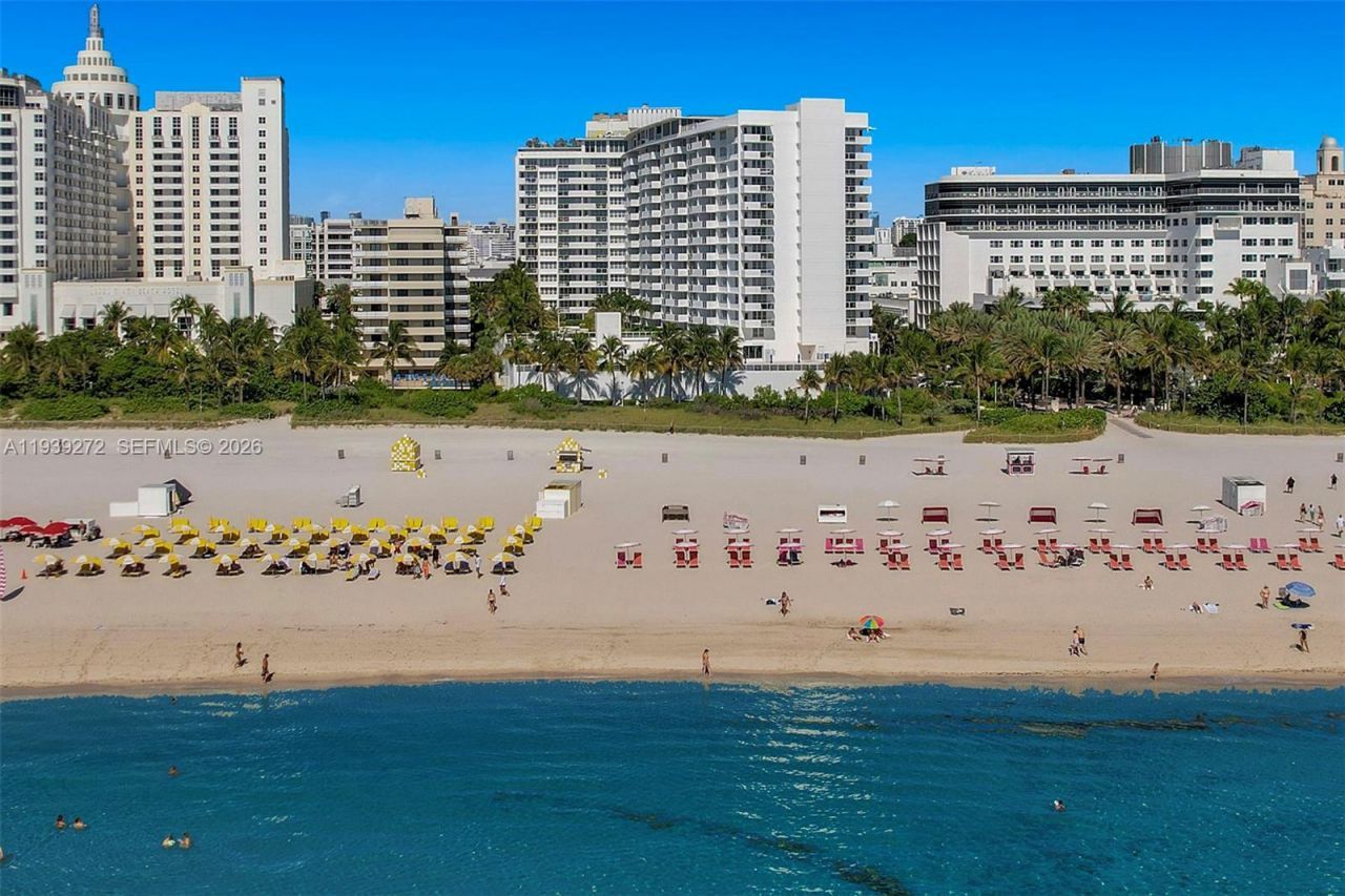 100 Lincoln Rd, Unit 1230, Miami Beach, FL 33139 Photo