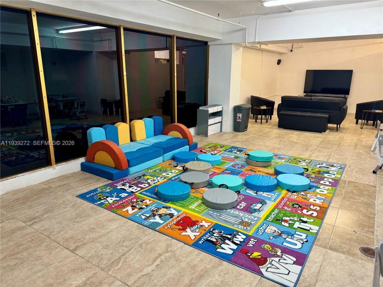 100 Lincoln Rd, Unit 1230, Miami Beach, FL 33139 Photo