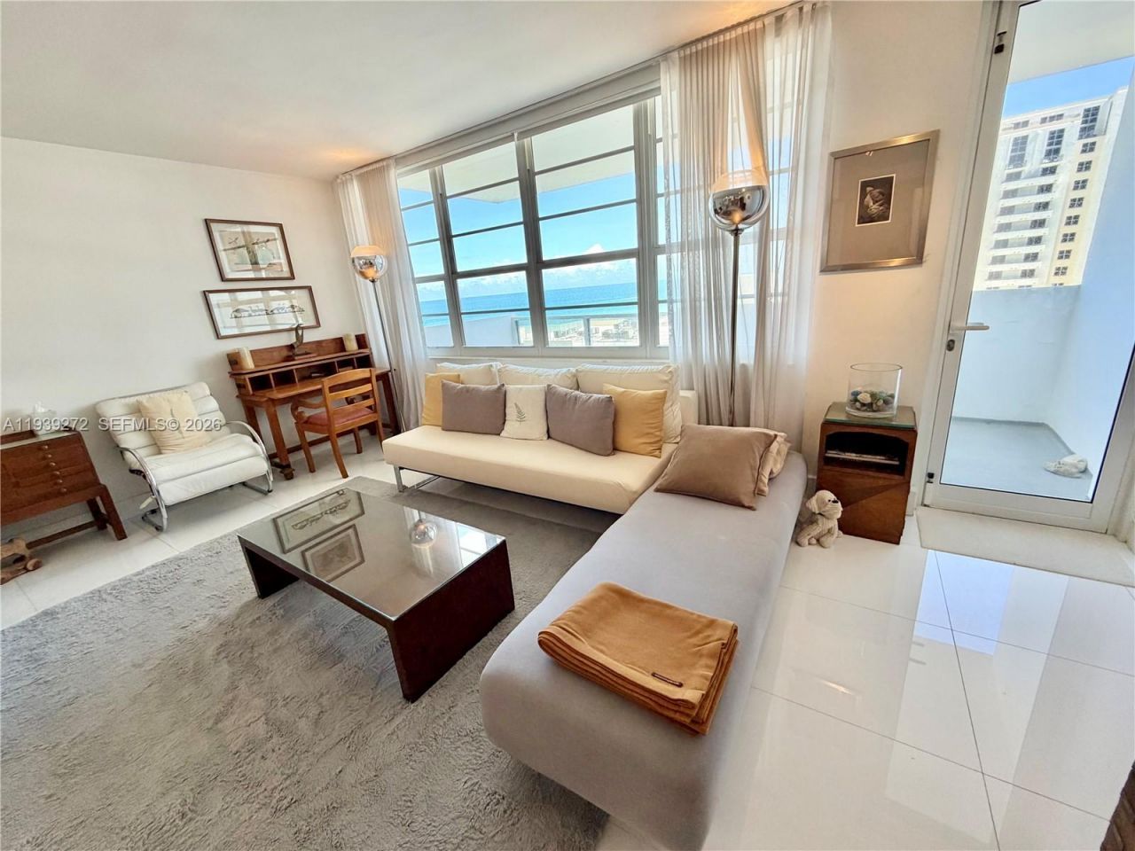 100 Lincoln Rd, Unit 1230, Miami Beach, FL 33139 Photo