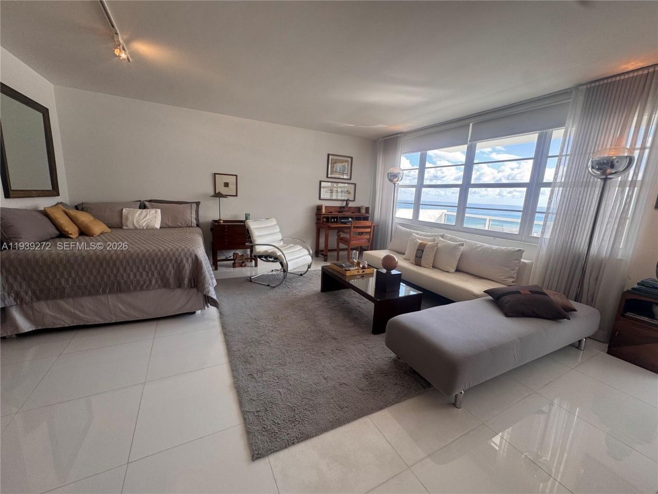 100 Lincoln Rd, Unit 1230, Miami Beach, FL 33139 Photo