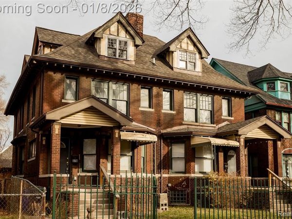 376 W Grand Boulevard, Detroit, MI 48216