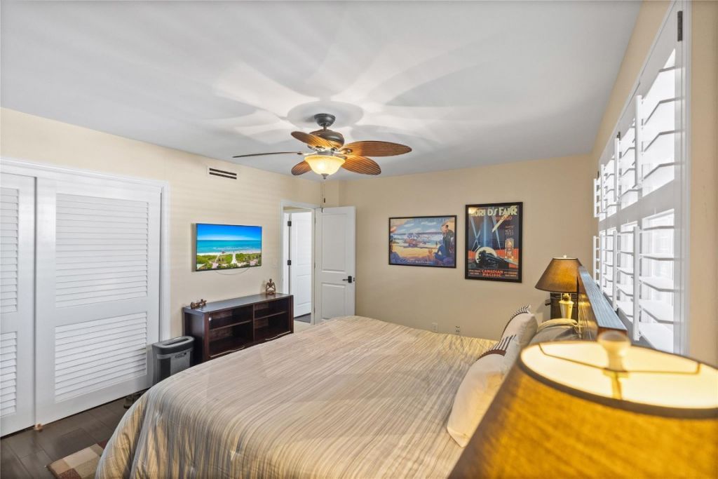 3050 NE 47th Court, Unit 606, Fort Lauderdale, FL 33308 Photo