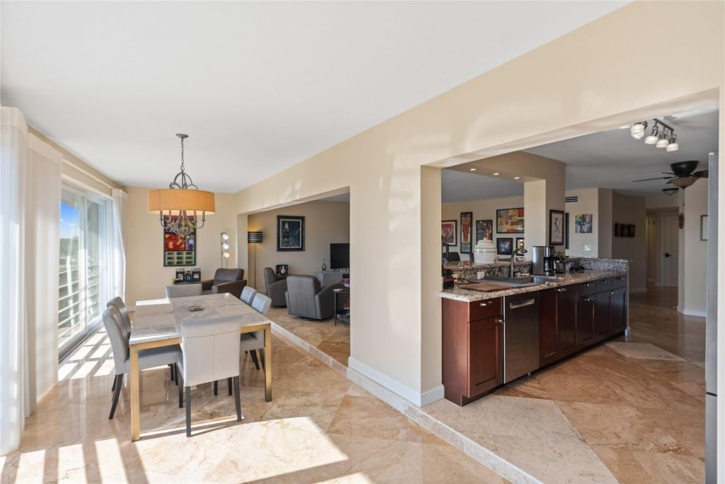 3050 NE 47th Court, Unit 606, Fort Lauderdale, FL 33308 Photo