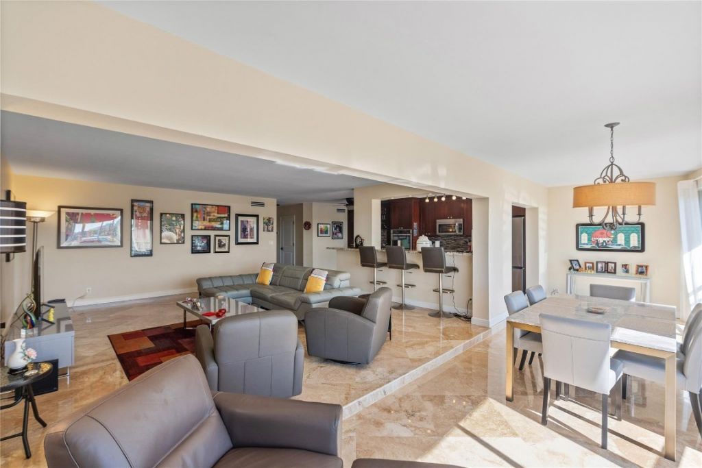 3050 NE 47th Court, Unit 606, Fort Lauderdale, FL 33308 Photo