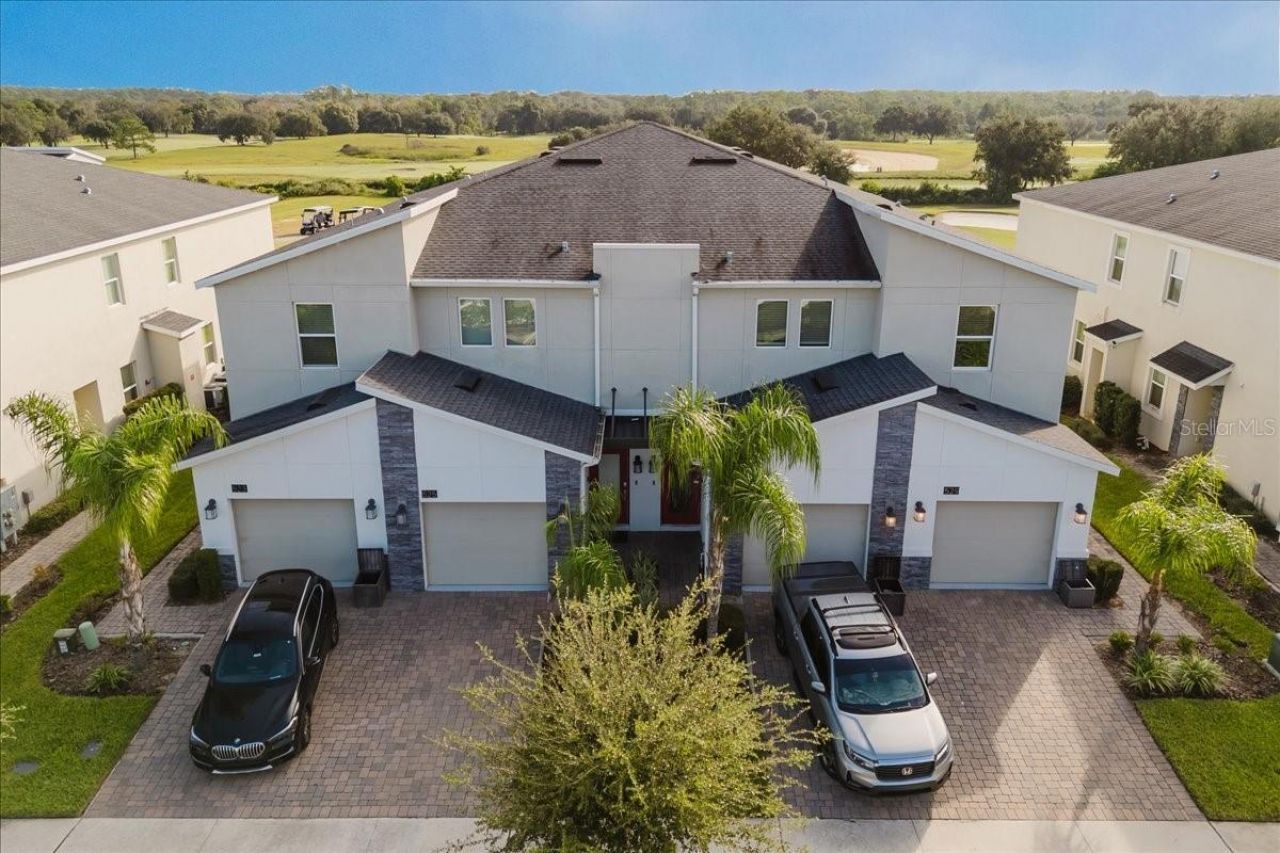 525 Ocean Course Avenue, Unit 525, Davenport, FL 33896 Main Photo