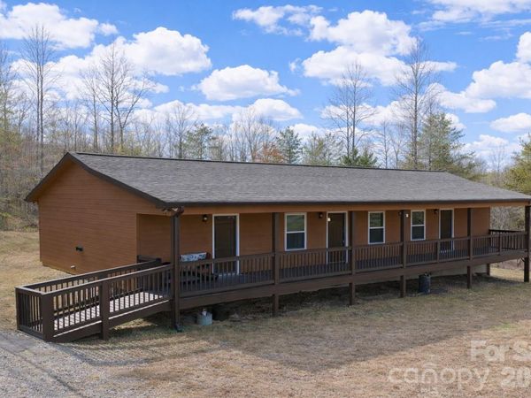 162 Sandstone Drive , Union Mills, NC 28167