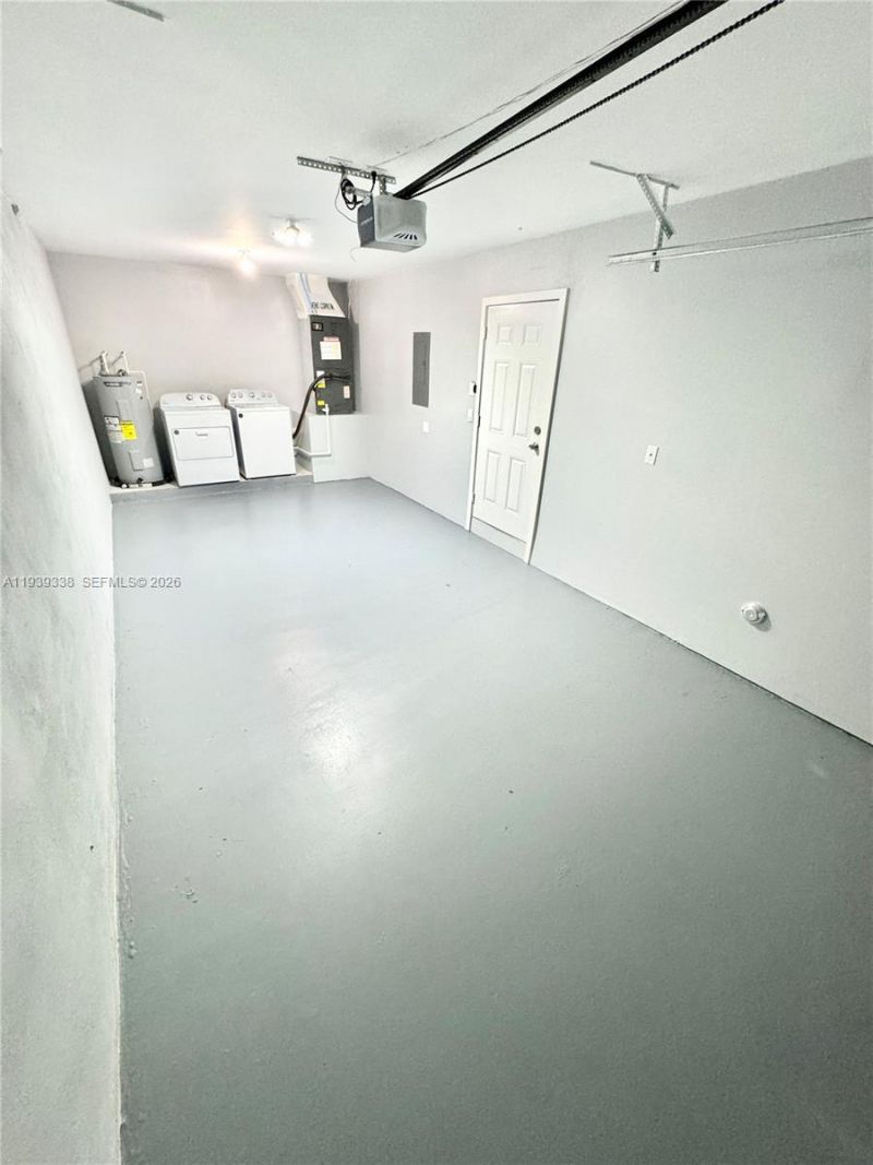 928 NW 2nd St, Fort Lauderdale, FL 33311 Photo