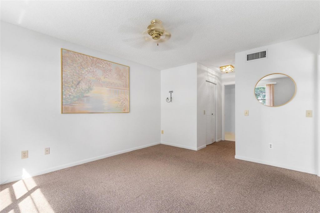 9676 W Mcnab Road, Unit 110, Fort Lauderdale, FL 33321 Photo