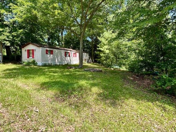 8771 Chain O Lakes Drive, Delton, MI 49046