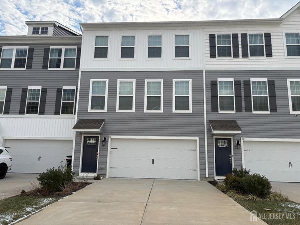 10 Stanton Road, Mount Holly, NJ 08060