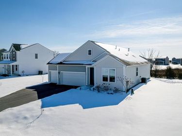 2098 MANDARIN DRIVE, CHAMBERSBURG, PA 17202