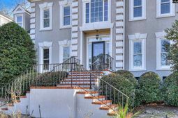 605 Whitewood Way photo 4