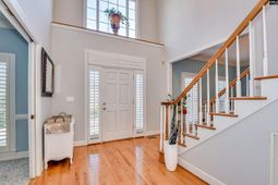 605 Whitewood Way photo 4