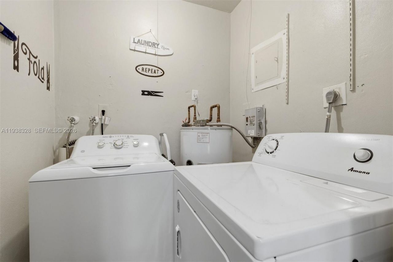 5723 NW 87th Ave, Tamarac, FL 33321 Photo