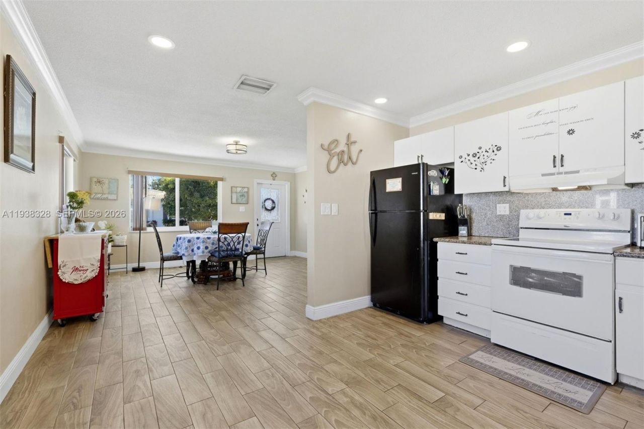 5723 NW 87th Ave, Tamarac, FL 33321 Photo